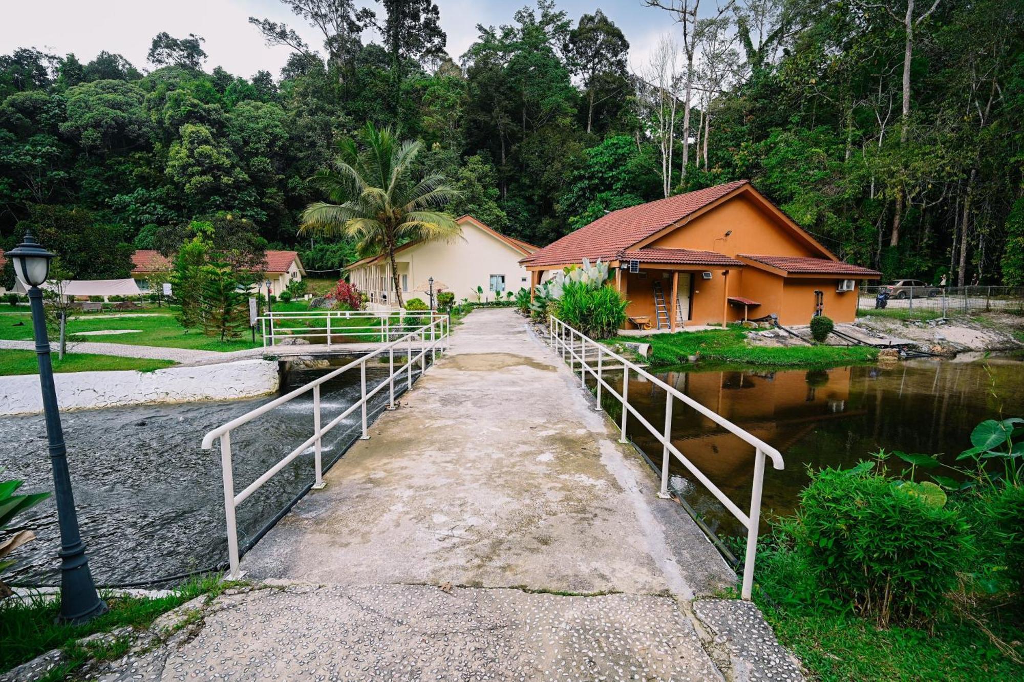 Lilla Rainforest Retreat - Hulu Langat Exterior foto